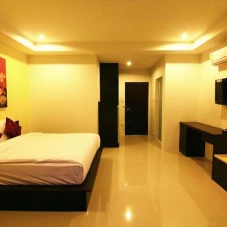 Nicha Residence Kamala Beach Exterior foto